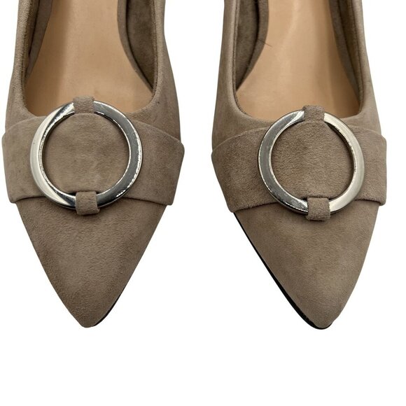 Bella Vita Womens 8 WW Taupe Suede Leather Kitten Heel Pumps Buckle Minimalist - Picture 4 of 12